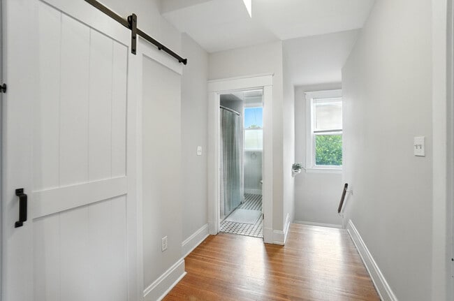 Photo - 3769 Andrew Ave