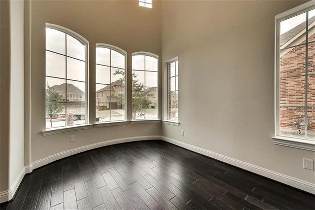 Photo - 608 Mulligan Ave