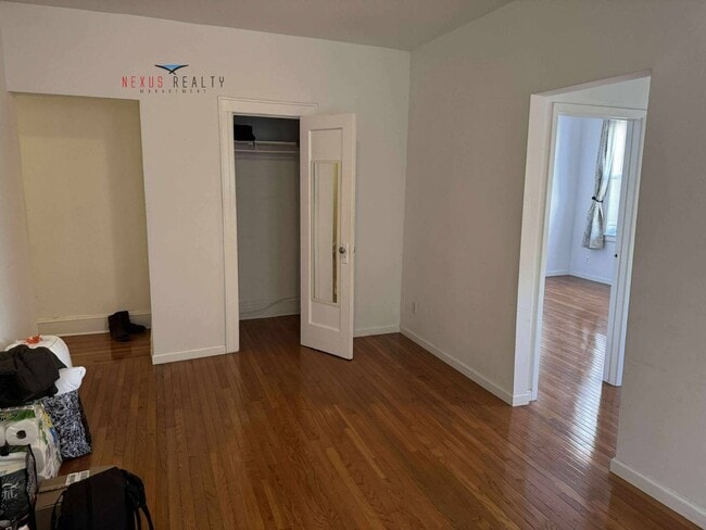 Photo - 30-26 35th St