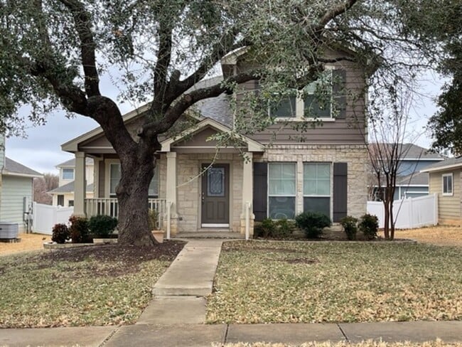 Building Photo - Lovely Home in Cedar Park Town Center