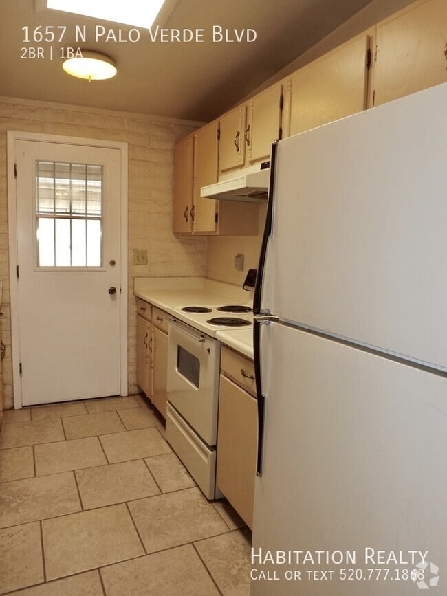 Building Photo - 1657 N Palo Verde Blvd Rental