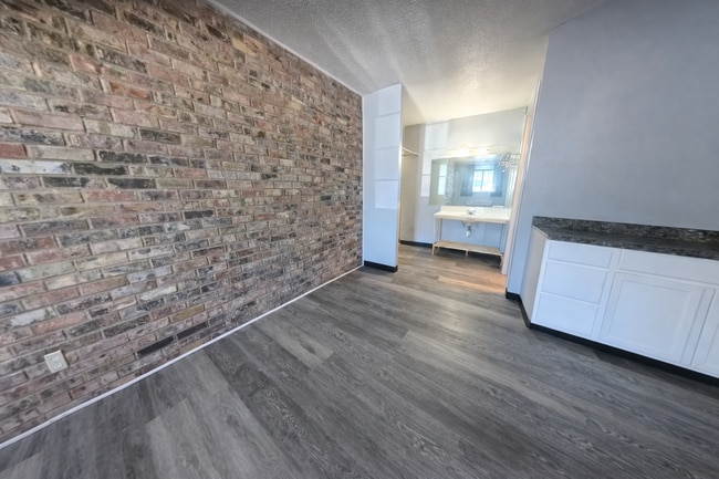 Photo - All-Inclusive Modern Studio | Fully Renovated | Columbus, KS Unit 13