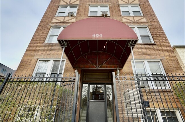 Photo - 404 Stegman Pkwy Apartment Unit B1