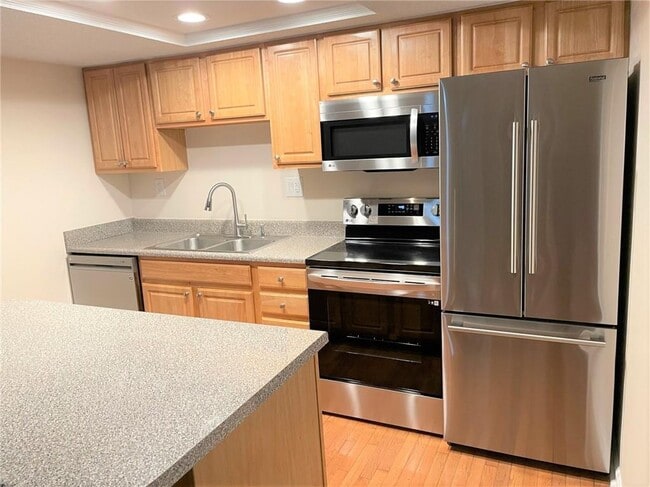 Photo - 2039 Chastain Park Ct NE