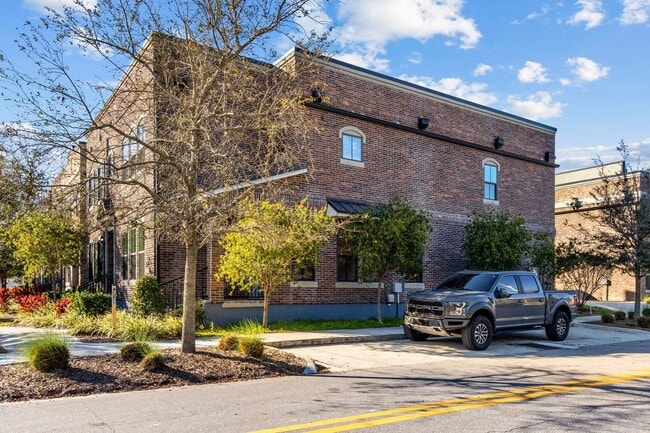 Photo - Harborview Townhouse