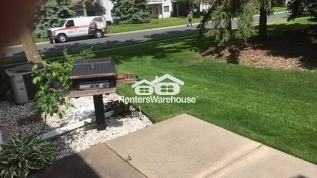 Photo - 301 Kathy Ln NE