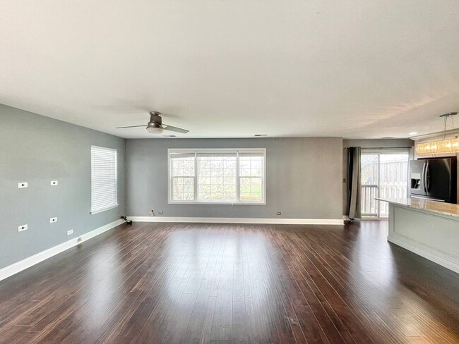 Photo - 452 Gloria Ln