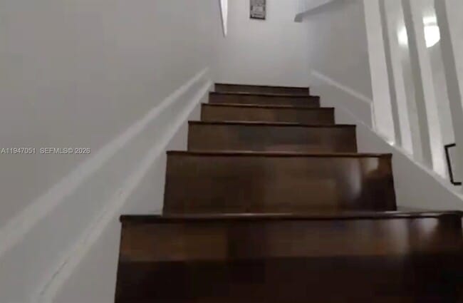 Photo - 1485 NE 33rd Rd Unit 101-1