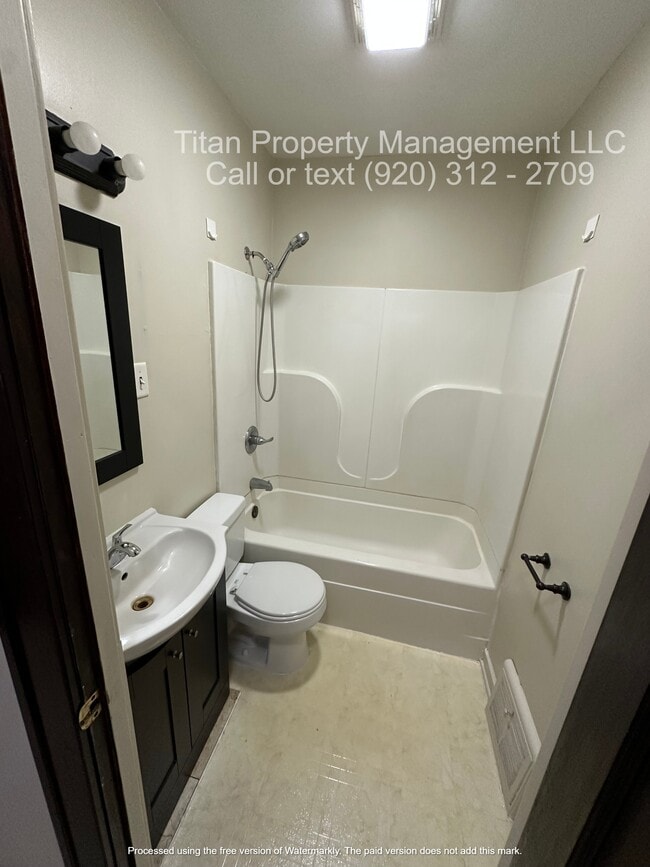 Photo - 2504 Jackson St