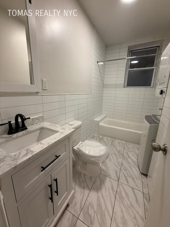 Photo - 1235 Union Ave Unidad 1