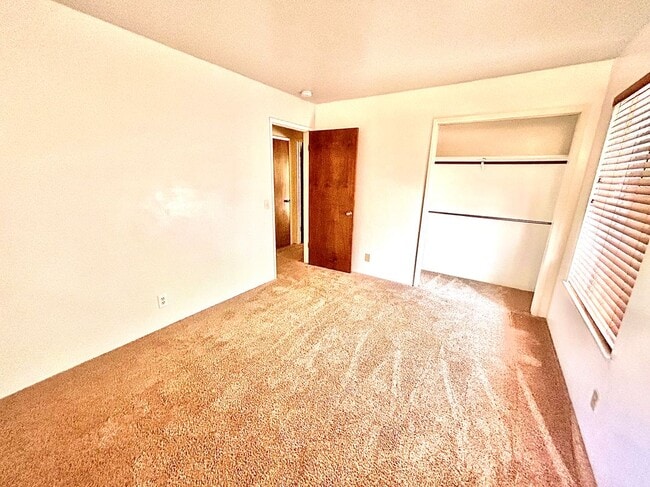 Photo - 15558 Nopel Rd