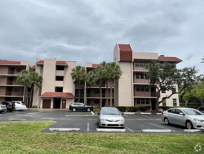 Building Photo - 1920 Sabal Palm Dr Rental