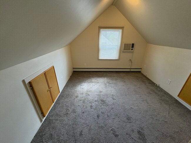 Building Photo - 54 Francine Ave Unit 1