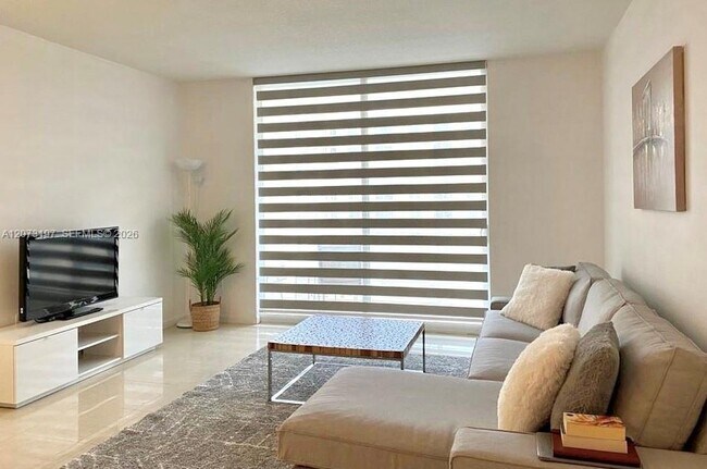 Photo - 2775 NE 187th St Unit 419W