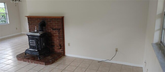 Photo - 5632 13th St