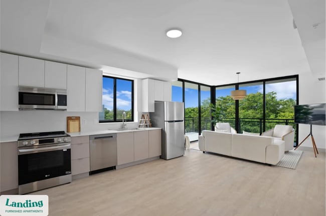 Photo - 1155 NE 126th St Unidad 532.1411377
