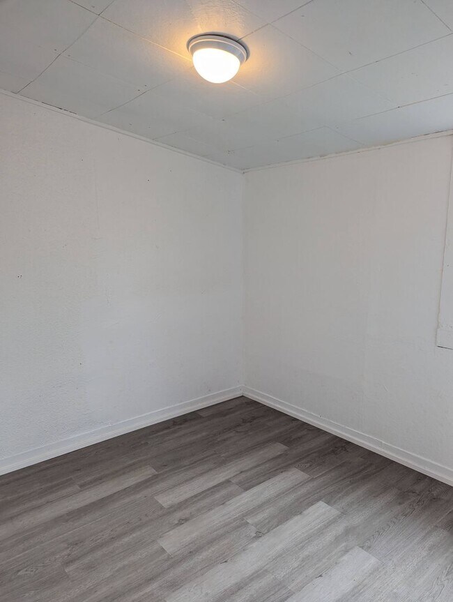 Charming 1 bedroom petfriendly house Rental House Rental in Lewiston, ID