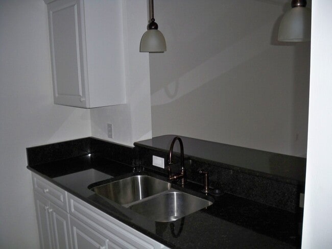 Photo - Jackson Square - 2 Bedroom, 2.5 Bathroom Condo