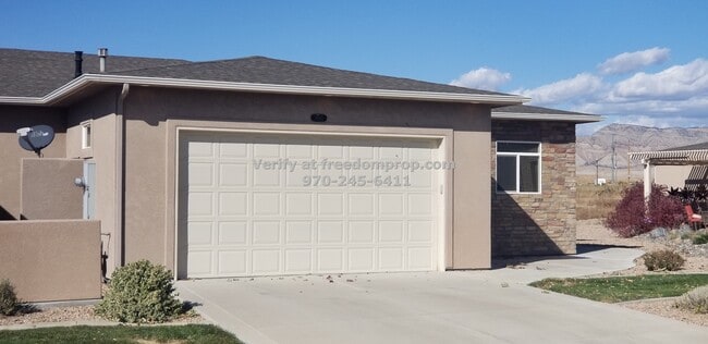2690 Summer Hill Ct