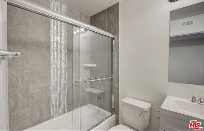 Photo - 2635 Hauser Blvd Unidad room 3