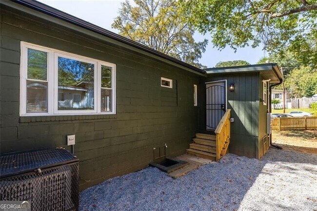 Photo - 148 Bixby Terrace SE