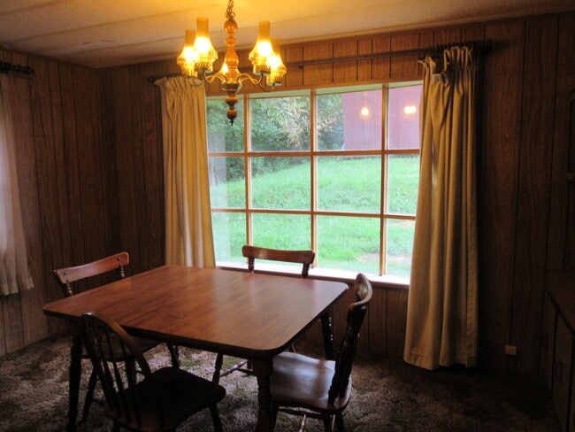 Photo - 12 Circle Dr