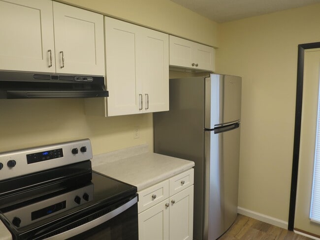 Photo - 9004 Creekside Ln NW Unit C