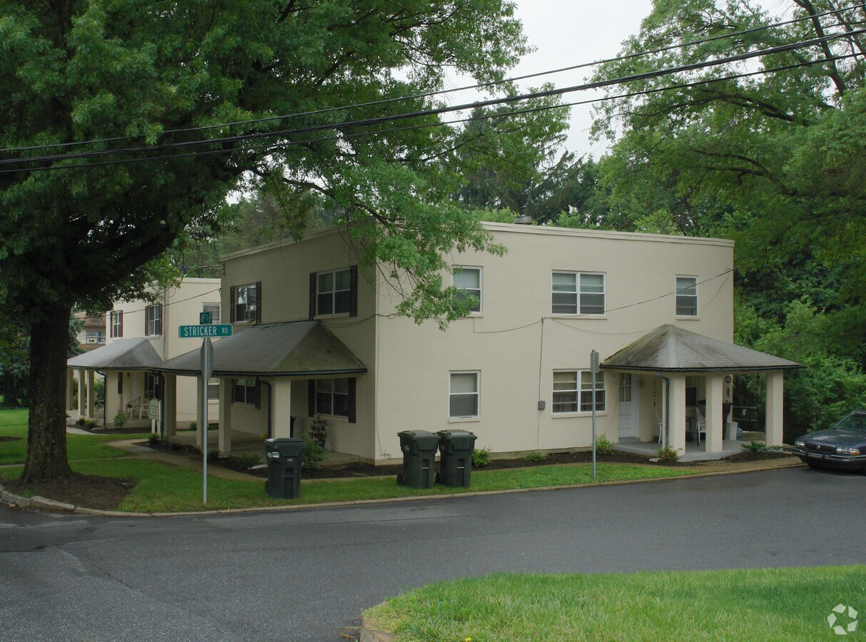 Greenhill Apartments - Greenhill Apartments