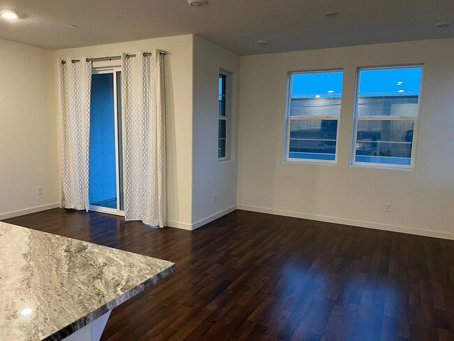 Photo - 3050 Lupita Pepper Walk