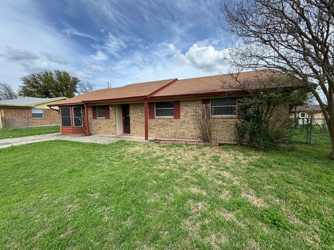 Photo - 1402 Hammond Dr