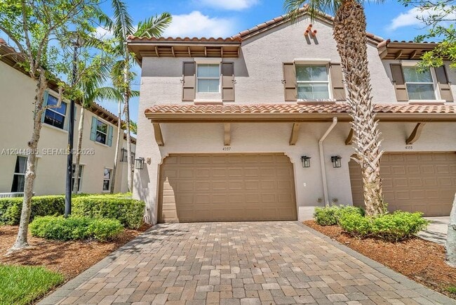 Photo - 4357 Cascada Cir