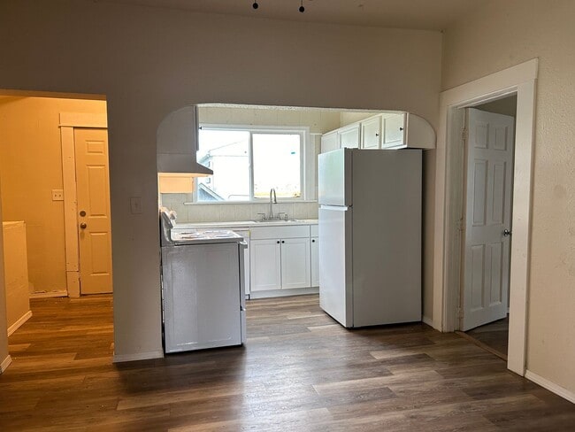 Photo - Fresh 3 bed 1 bath home