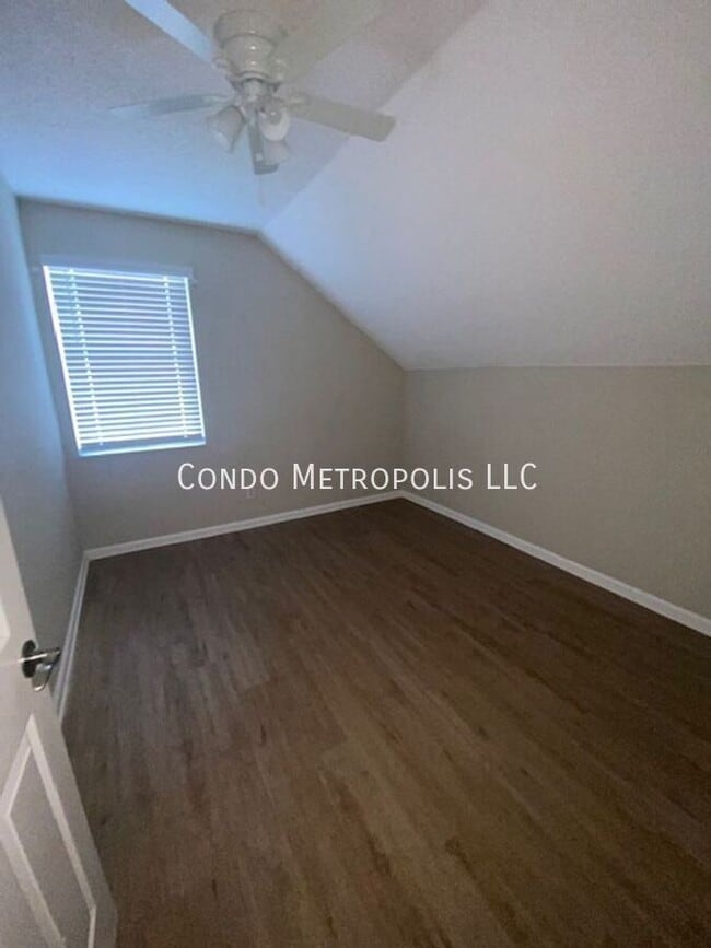Photo - 2511 Woods Edge Cir