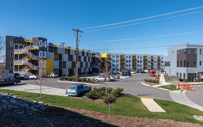 Building Photo - 400 Herron Dr Unit 118