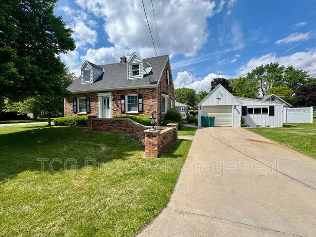 Photo - 512 W Stanton St House