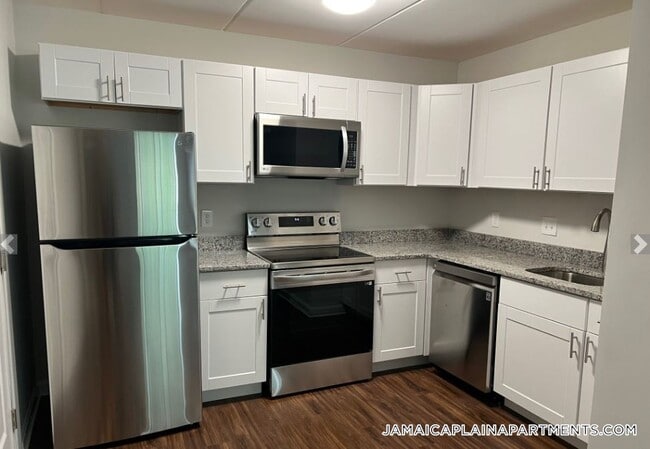 253 Hyde Park Ave Unit 38