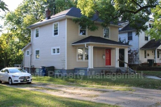 Photo - 1568 N Euclid Ave