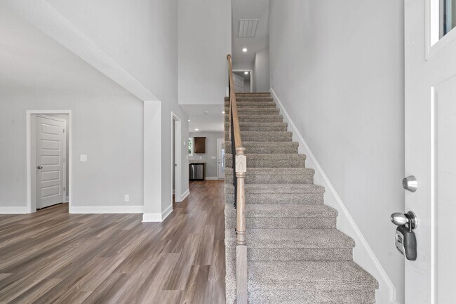 Photo - Beautiful Home Close to Fort Campell Ready for You to Make New Memories In