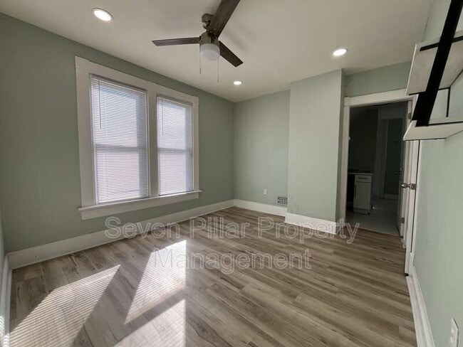 Photo - 1347 E Livingston Ave Unidad 1347