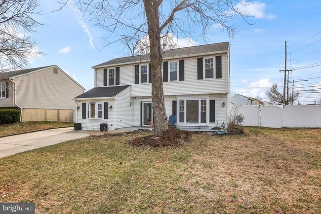 Building Photo - 7710 Greenbrier Rd