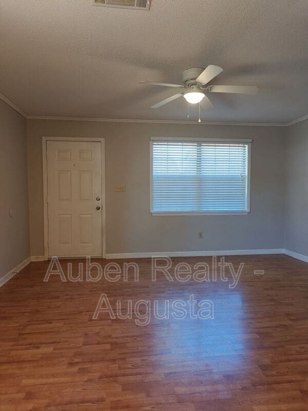 Photo - 208 W Buena Vista Ave