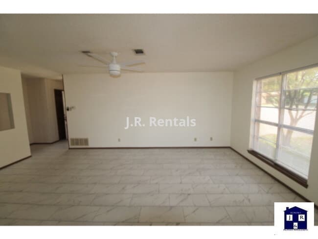 Photo - 1513 Missouri Ave