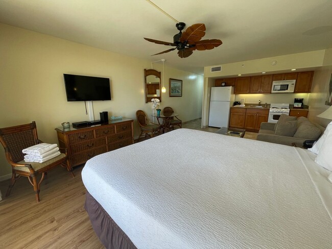 Photo - Royal Kahana Studio Apartment Unit 1018