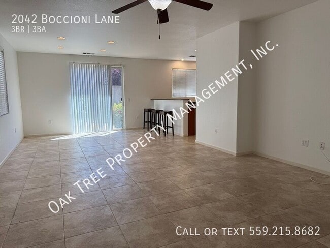 Photo - 2042 Boccioni Ln