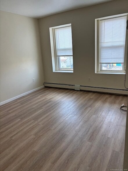 Photo - 1057 E Main St Unit 8