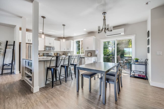 Photo - 749 S Mason Ave Unit ID1045890P