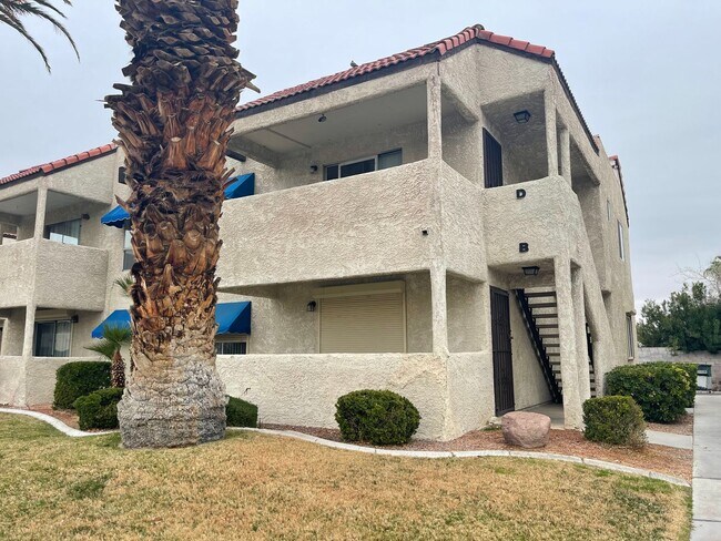 4964 Newport Cove Dr Unidad B