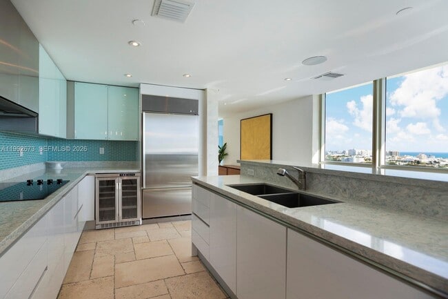 Photo - 520 West Ave Unidad 1901