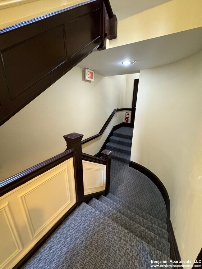 Photo - 45 Ashford St Unit 3