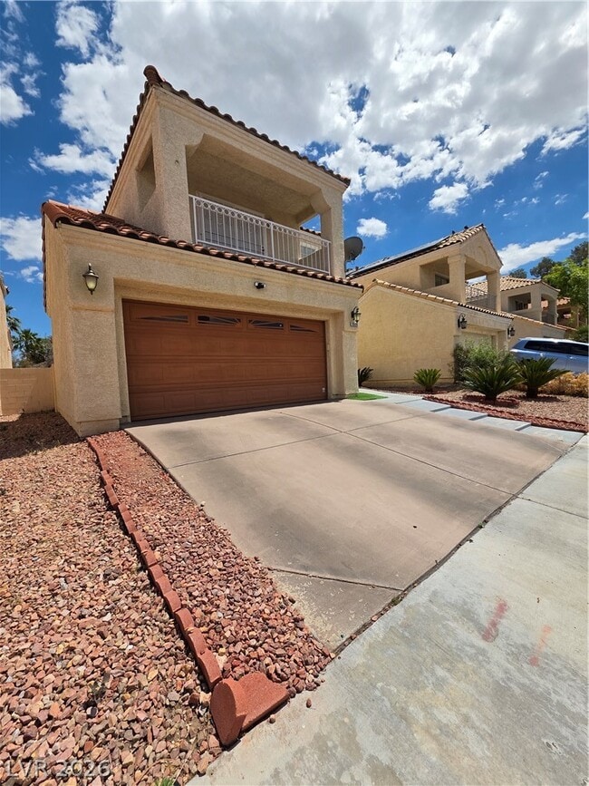 Photo - 2524 Silver Shadow Dr